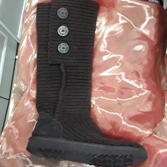 Ugg boots - Picture 4 of 8